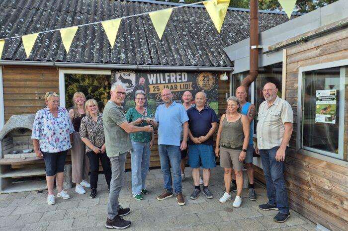 Wilfred Pampiermole 25 jaar lid van VDH Kringgroep De Grensstreek